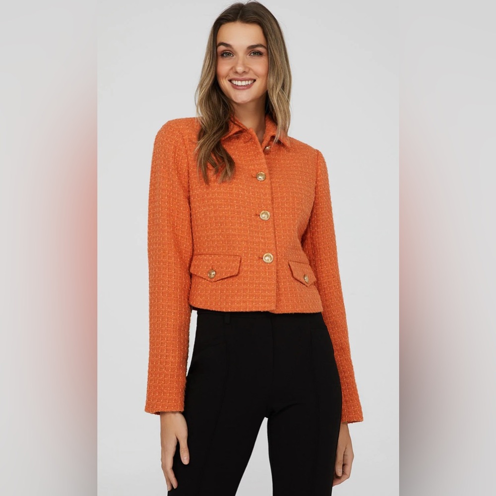 Cropped Coral Boucle Women’s Blazer (Medium)